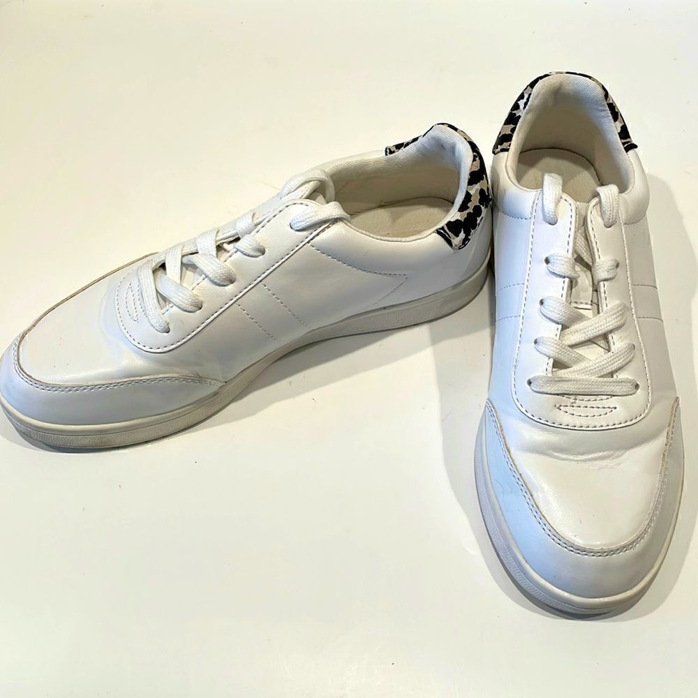 Old Navy, white sneakers with animal print trim women’s size 9